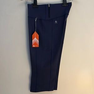 Brand New Oiselle Midnight Indigo Jogging Knicker. SZ M. One zip pocket.